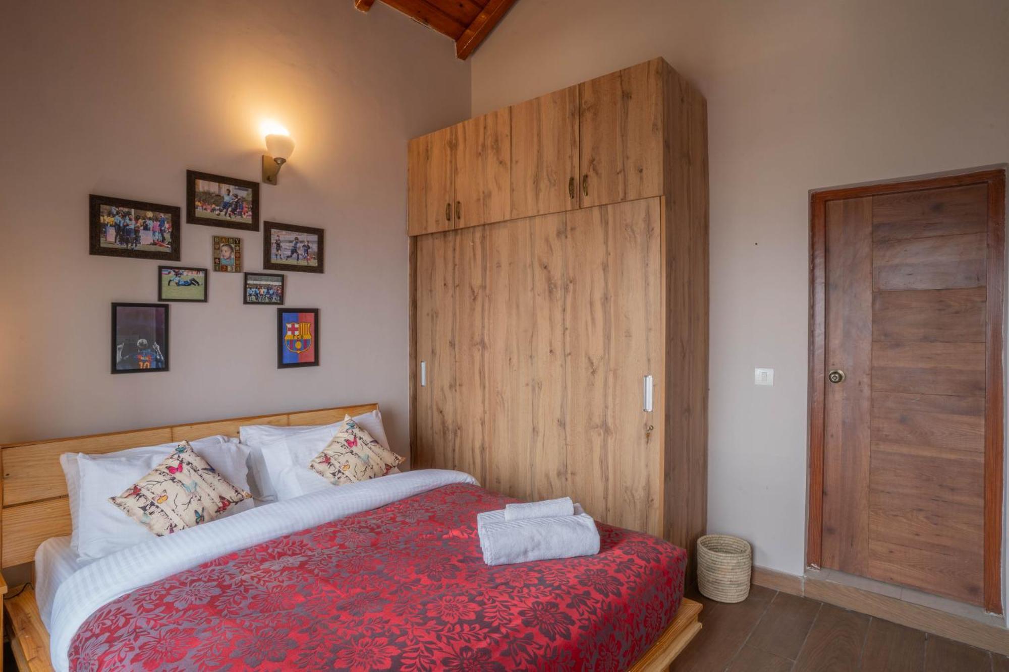 Hostie Sahasrara-3Bhk Chalets, Majkhali, Ranikhet Exterior photo