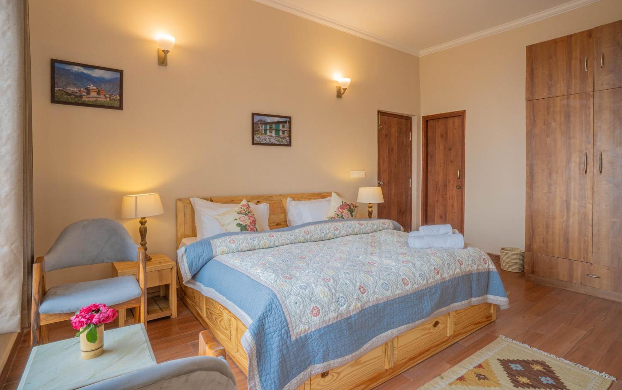 Hostie Sahasrara-3Bhk Chalets, Majkhali, Ranikhet Exterior photo